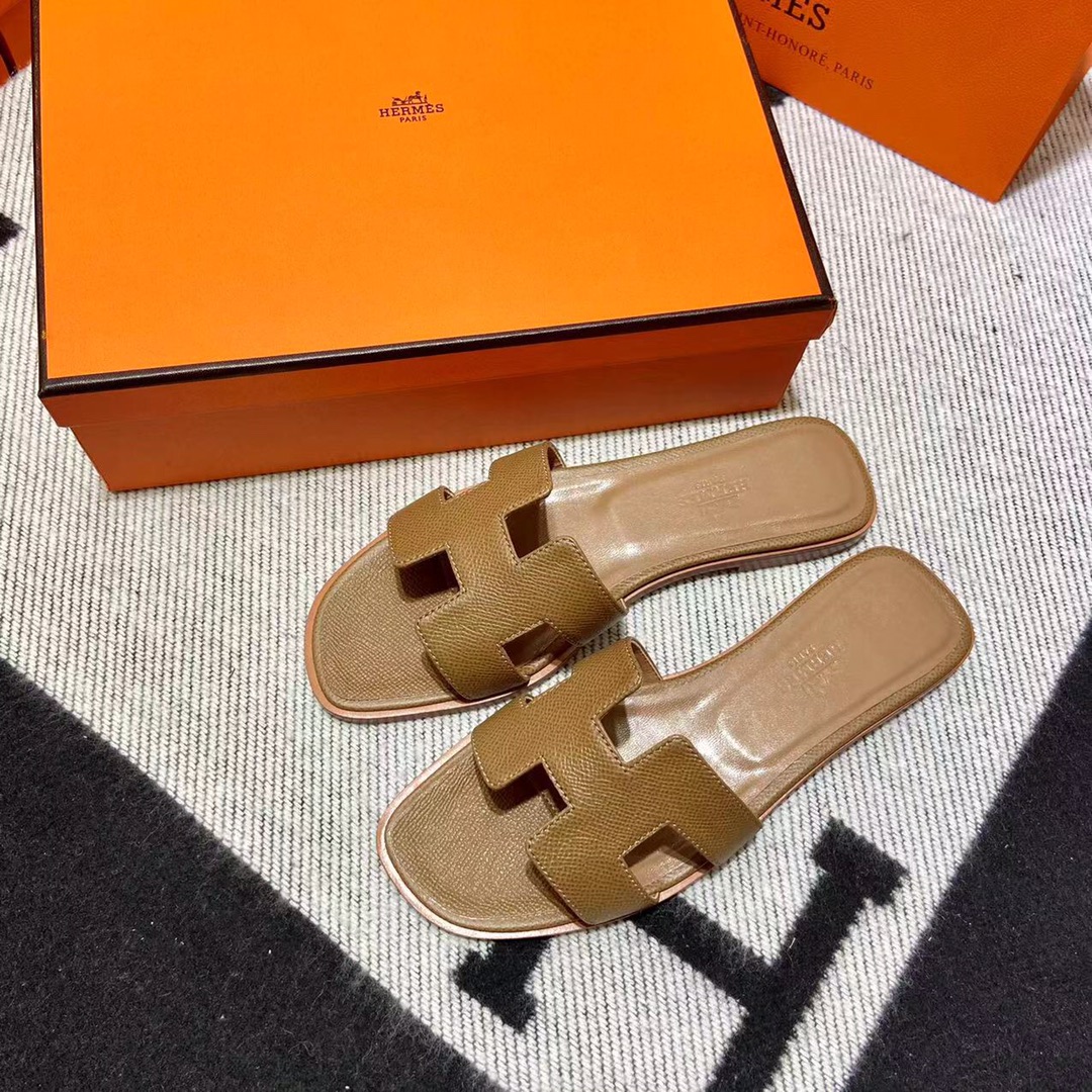 에르메스 올수공 오란 슬리퍼 샌들 앱송 109